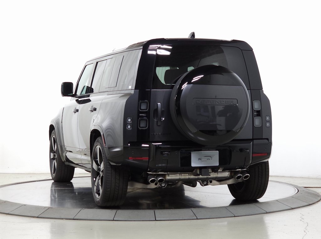 2026 LAND ROVER DEFENDER - Image 2