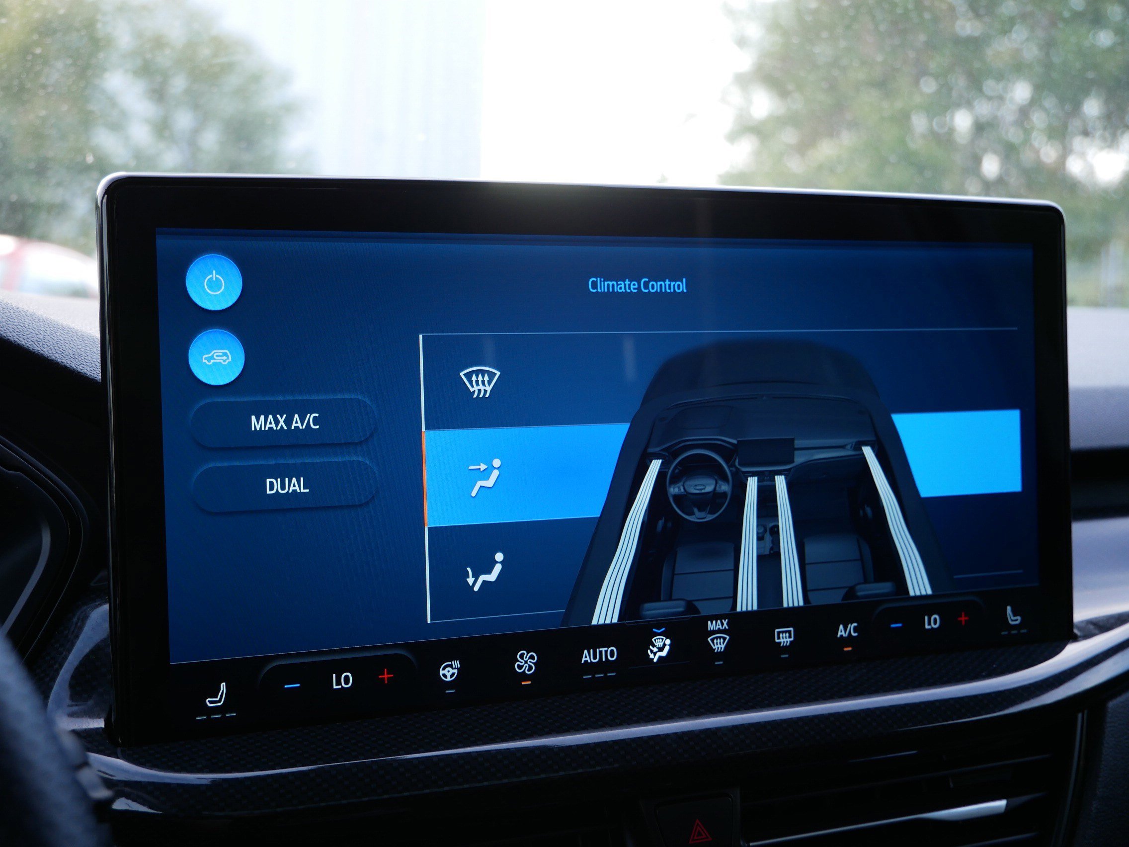2025 Ford Escape ST-Line photo 21