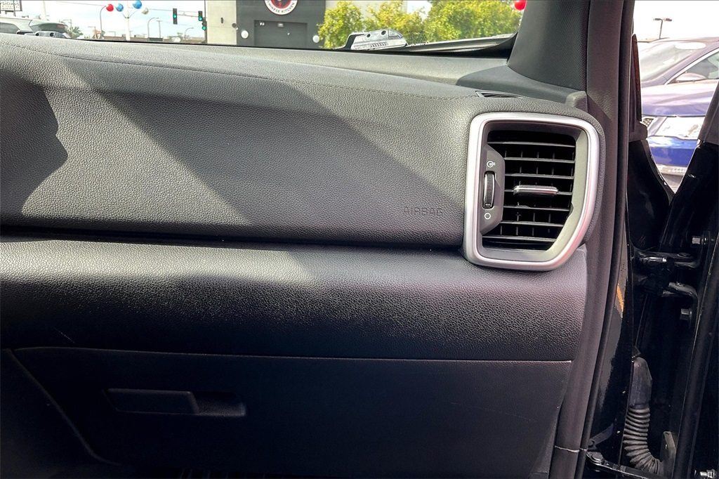 2021 KIA SPORTAGE - Image 12