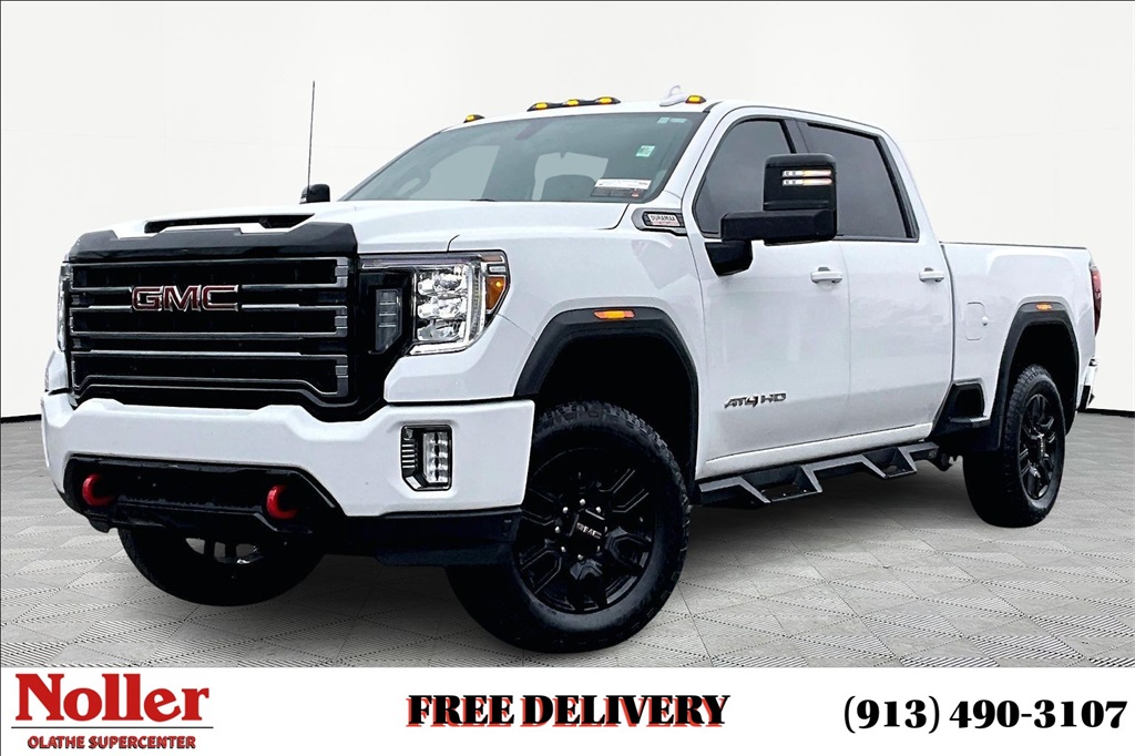 2023 GMC Sierra 2500HD AT4's photo