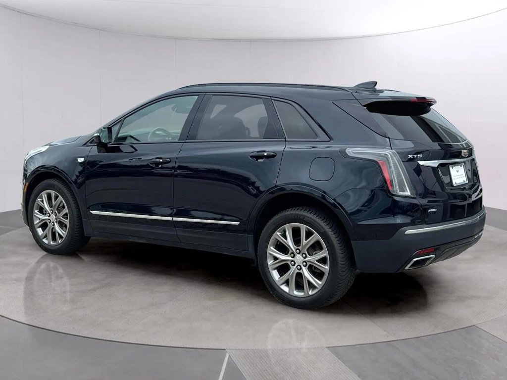 2021 Cadillac XT5 Sport photo 3