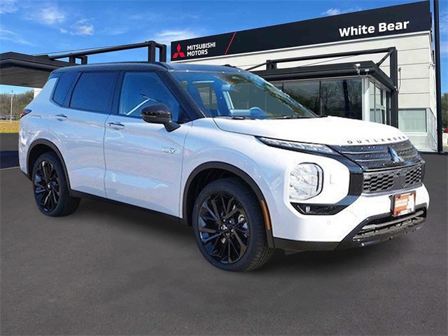 2025 Mitsubishi Outlander Plug-in Hybrid SEL Black Edition's photo