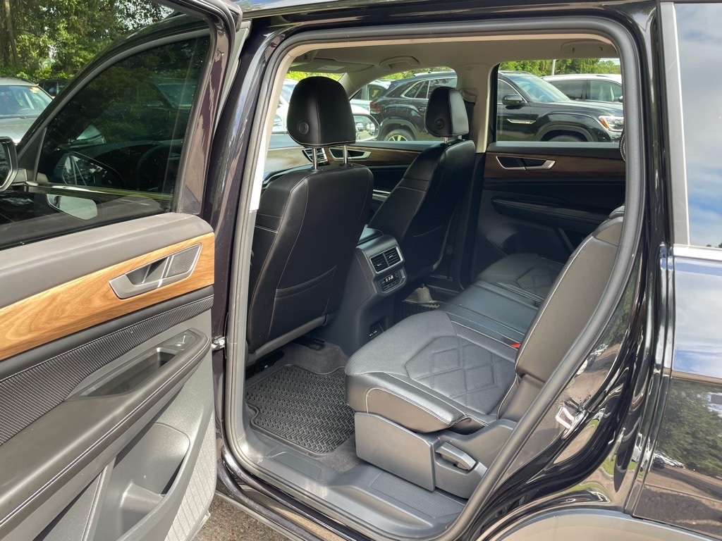 2024 Volkswagen Atlas SE photo 21