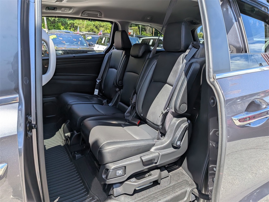 2024 Honda Odyssey Touring photo 24