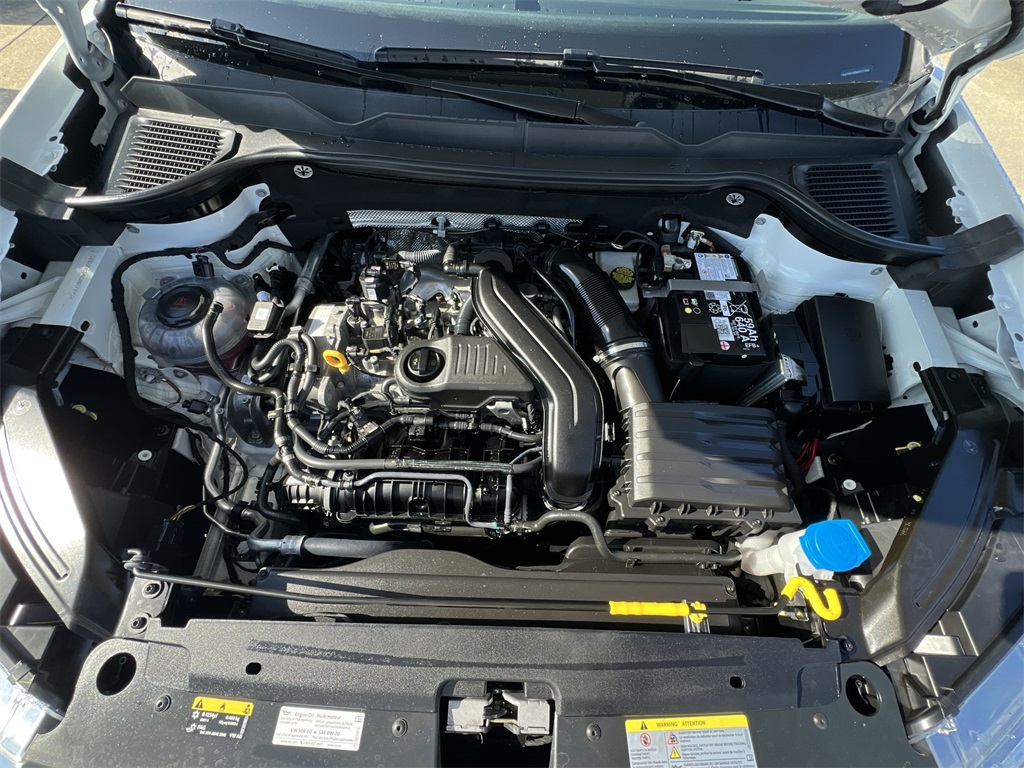 2024 Volkswagen Taos S photo 31
