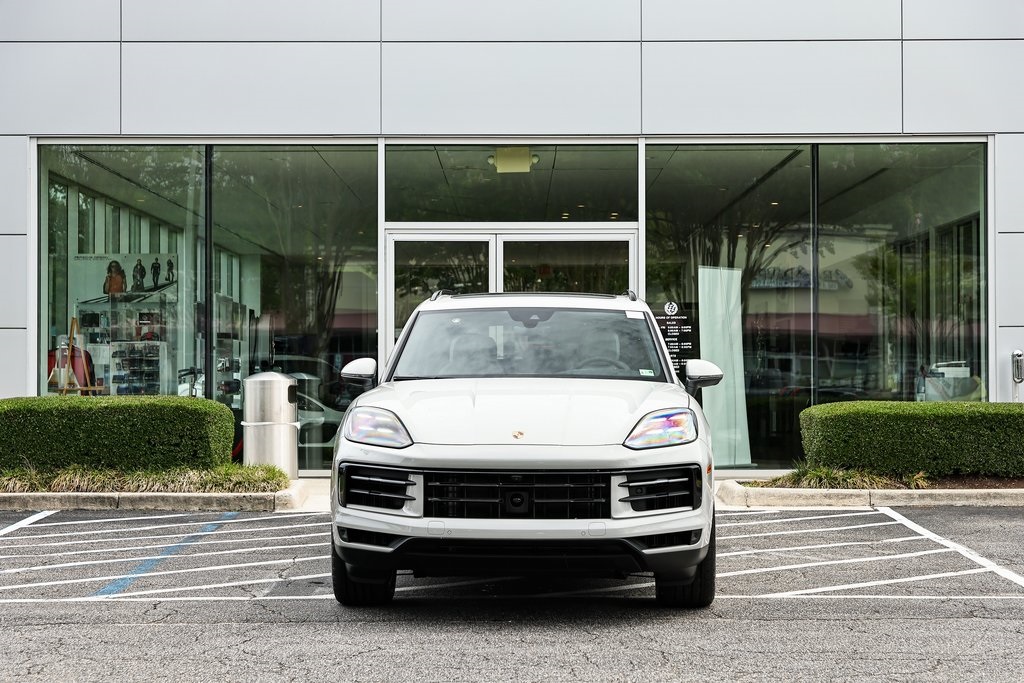 2026 Porsche Cayenne photo 10