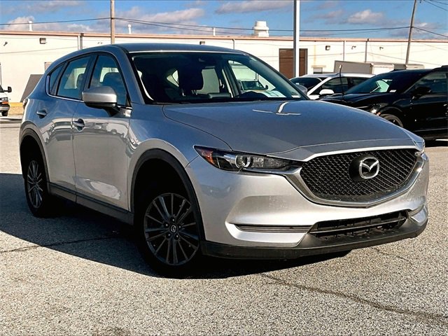 2019 Mazda CX-5 Sport's photo