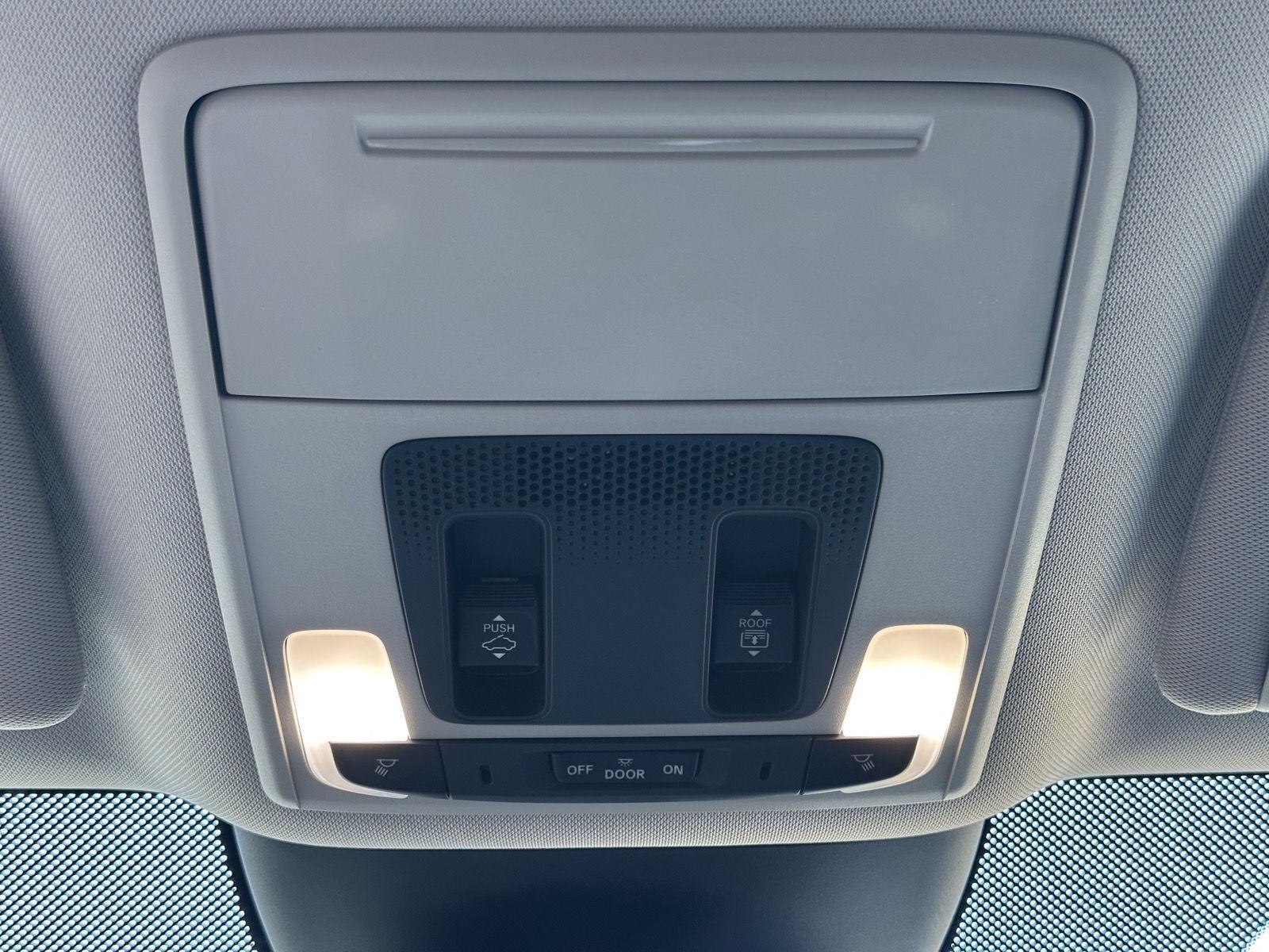 2023 Honda Pilot Touring photo 31