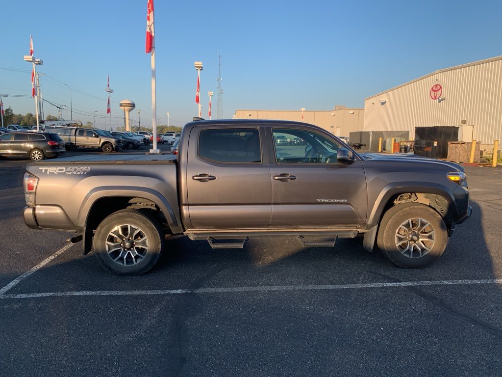 2023 Toyota Tacoma TRD Sport 4x4 Double Cab photo 2