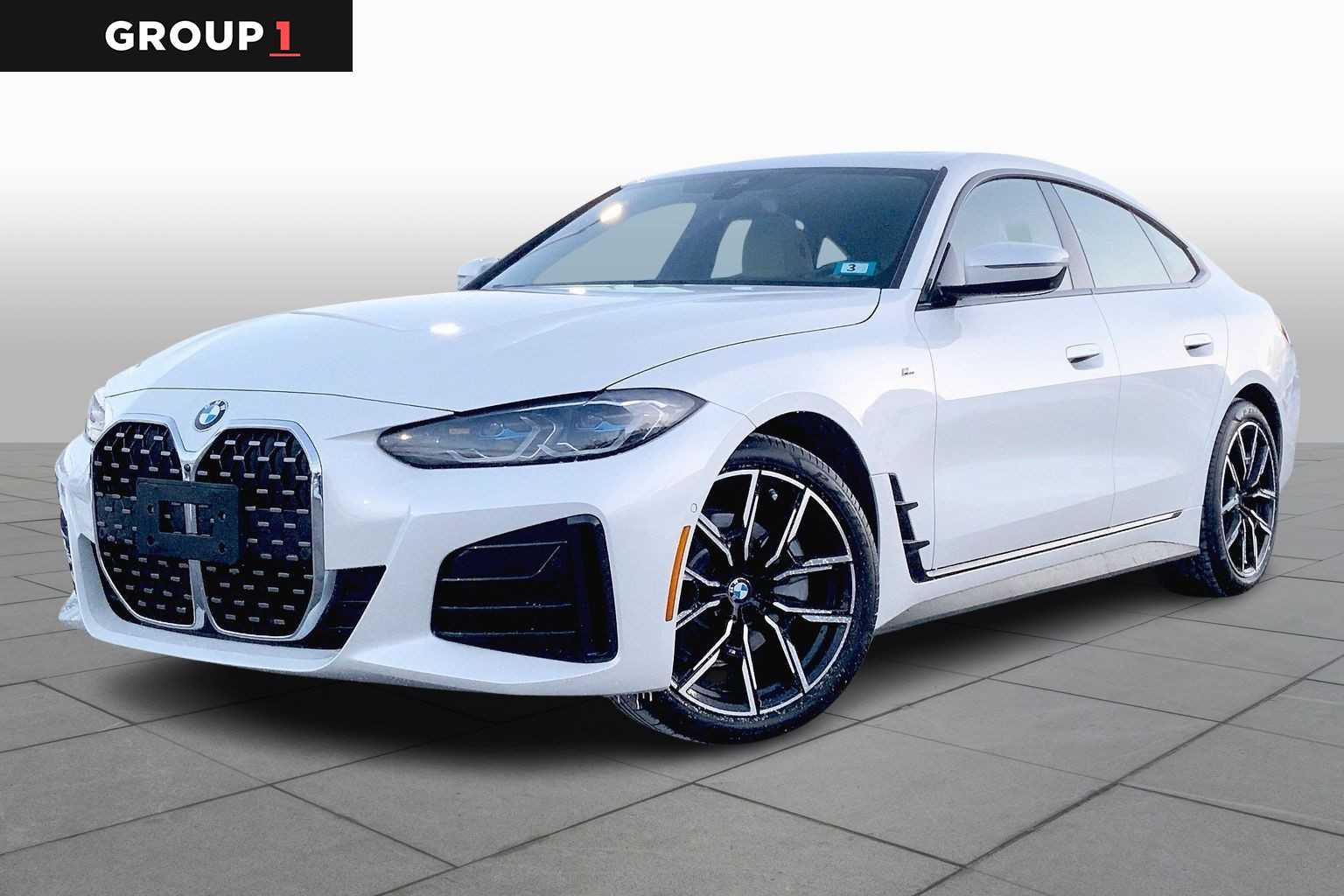 2024 BMW 4 Series 430i's photo