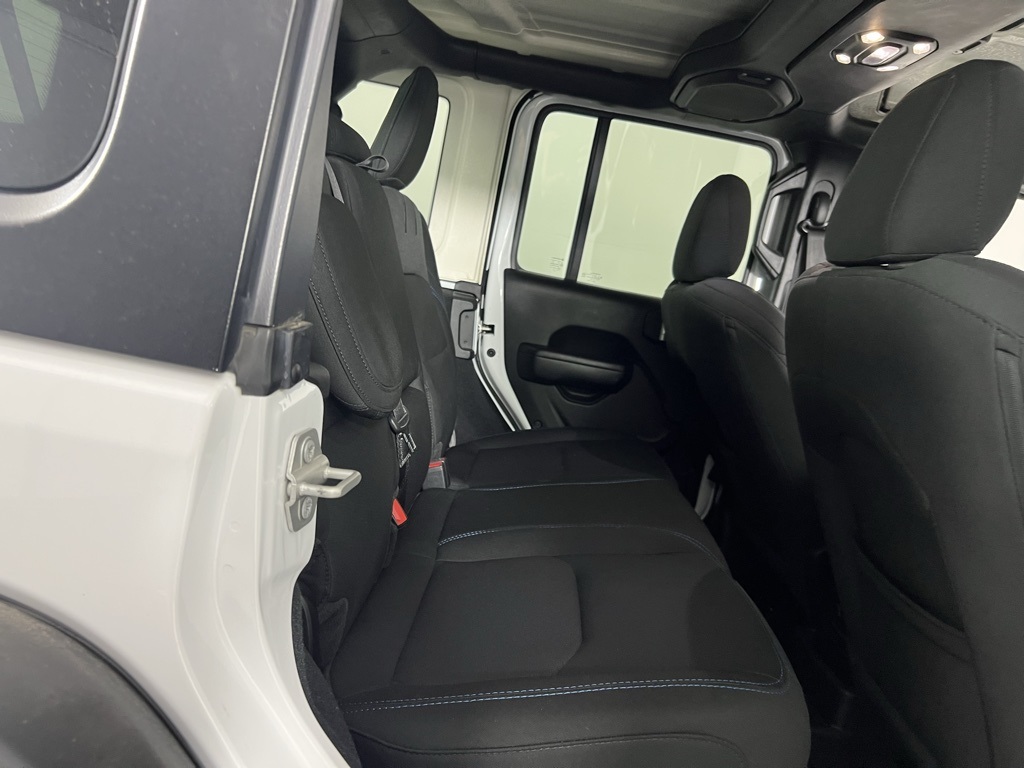2023 Jeep Wrangler Rubicon 4xe photo 27