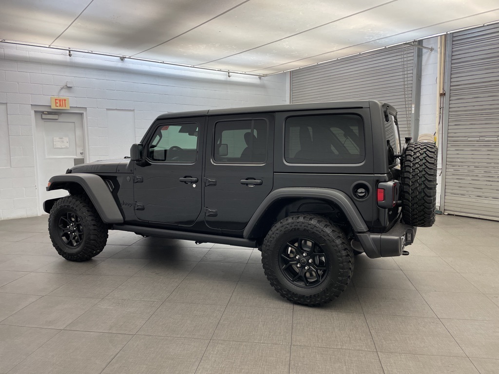 2025 Jeep Wrangler photo 4