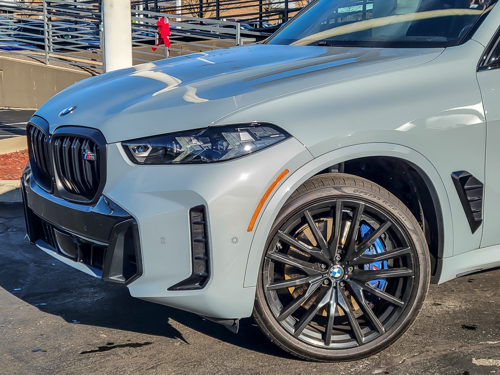 2025 BMW X5 - Image 1