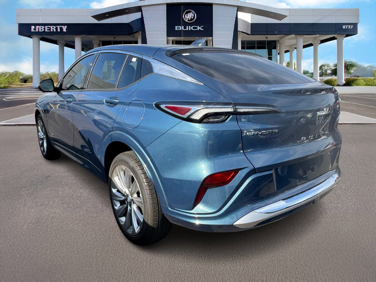 2024 Buick Envista Avenir photo 2
