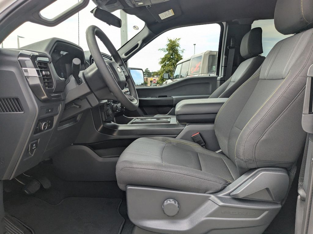 2025 Ford F-150 STX photo 19