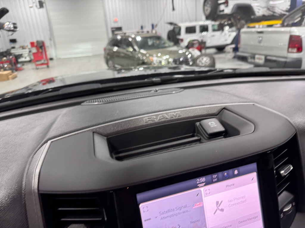 2025 Ram 4500 Tradesman photo 30