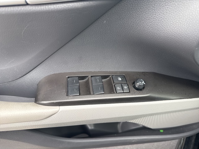 2024 Toyota Camry SE photo 22