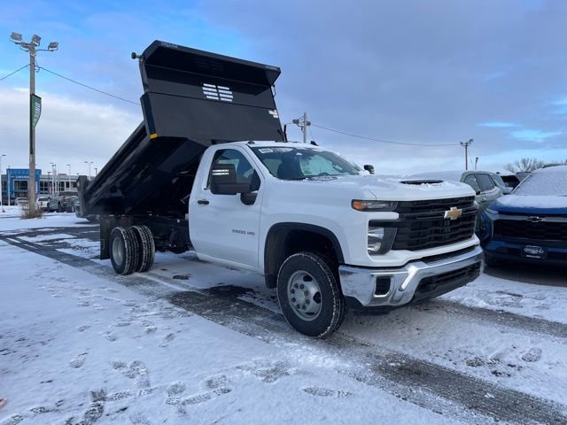 2026 Chevrolet Silverado 3500HD Work Truck's photo