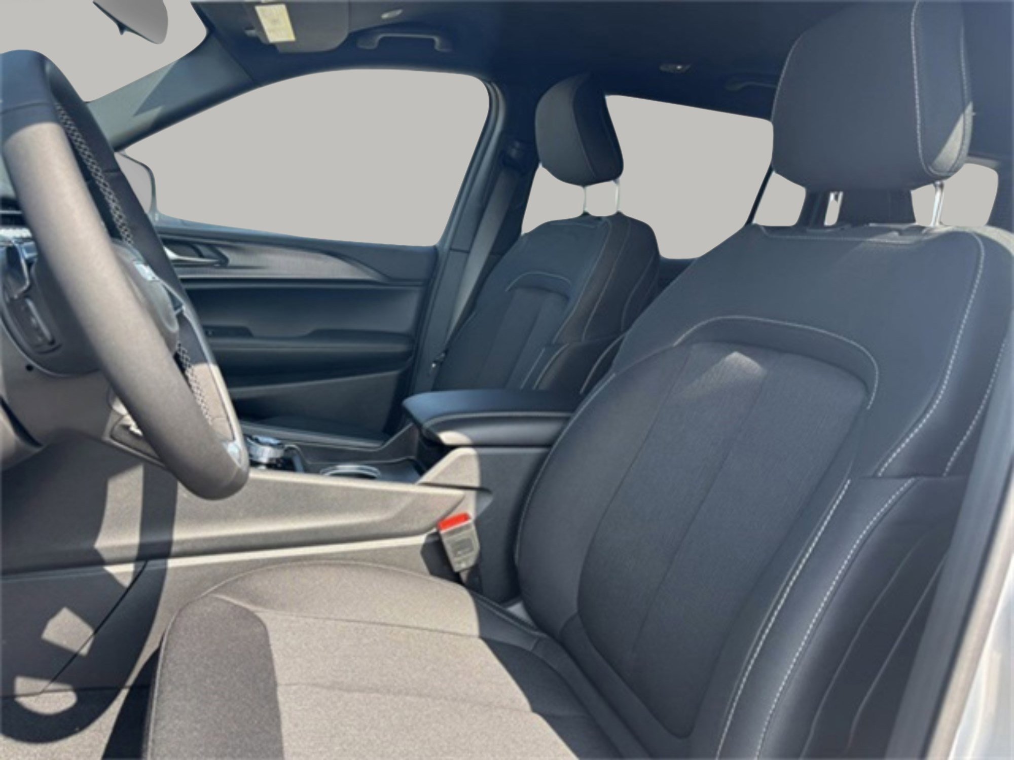 2025 Jeep Grand Cherokee Laredo Altitude photo 15