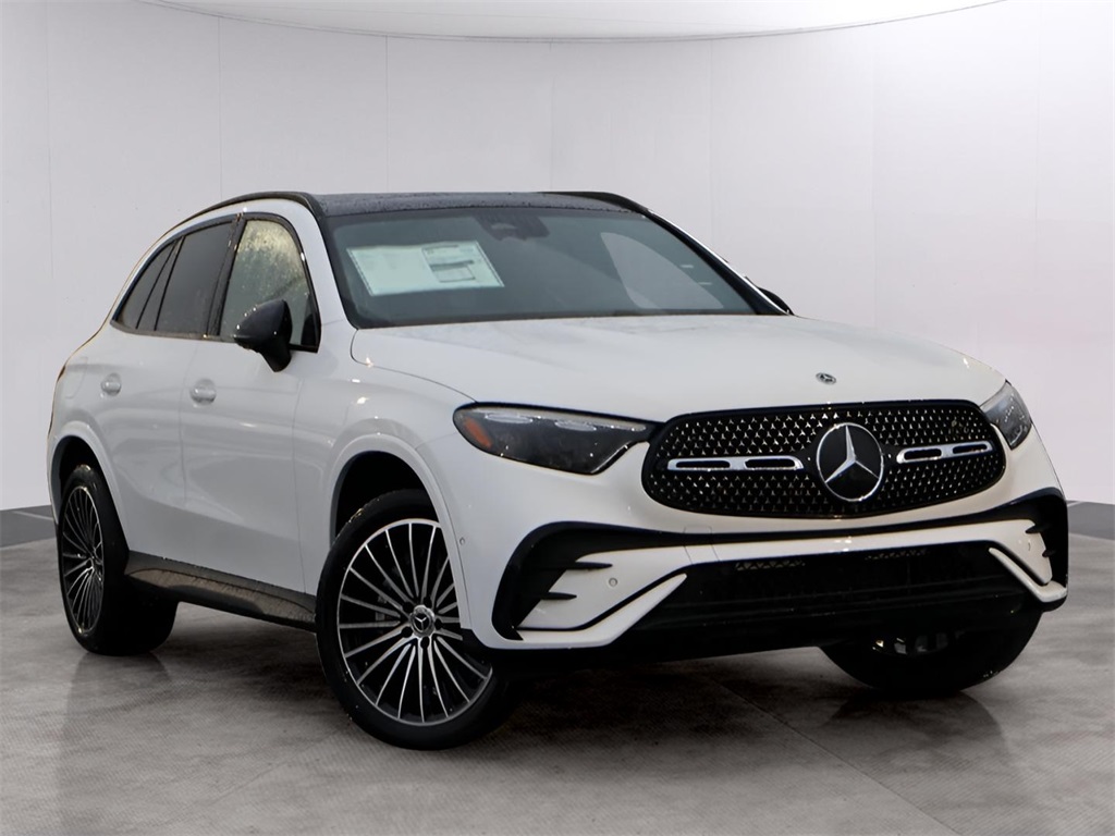 2026 Mercedes-Benz GLC Base's photo
