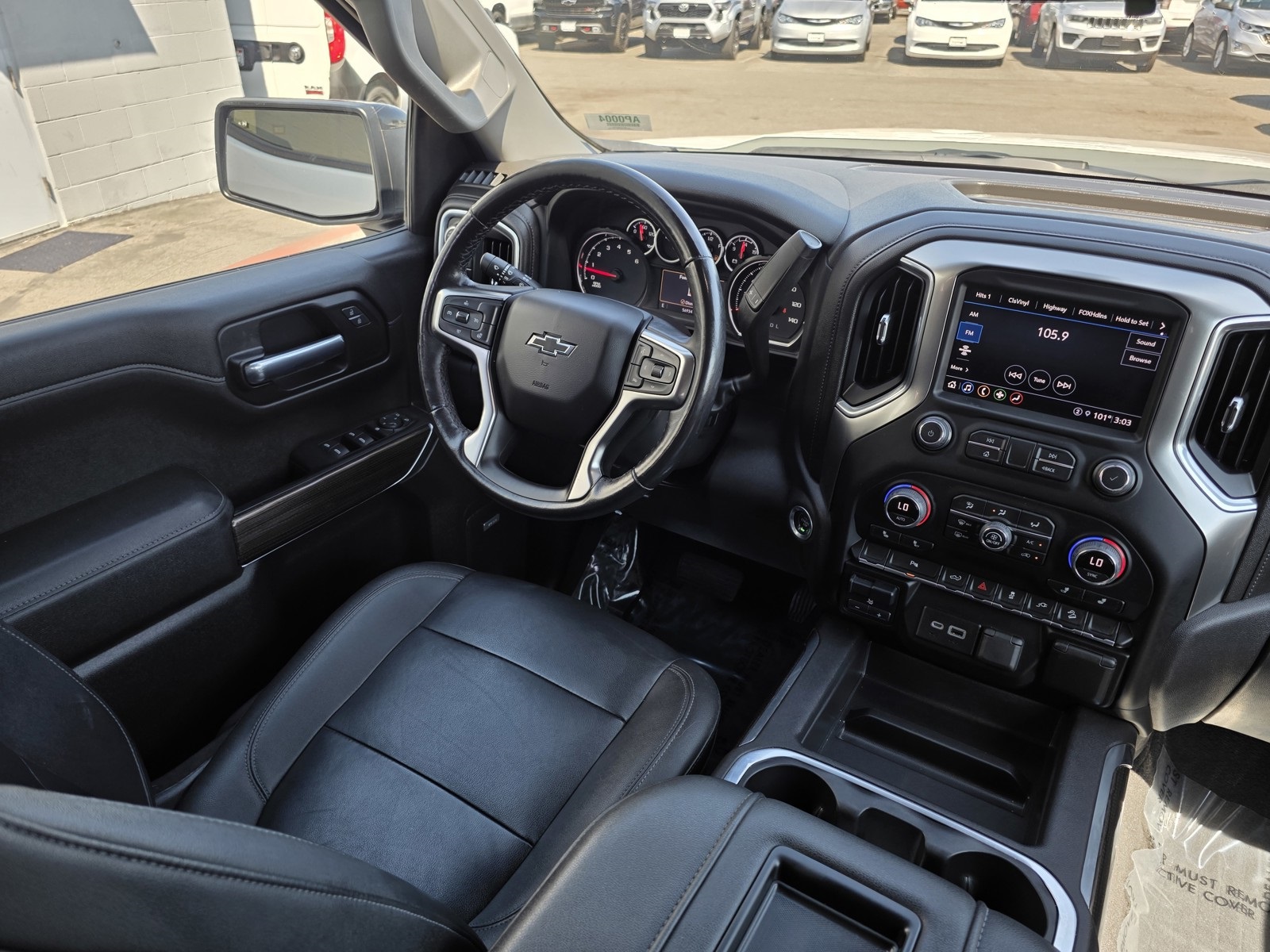 2022 Chevrolet Silverado 1500 LT Trail Boss photo 19