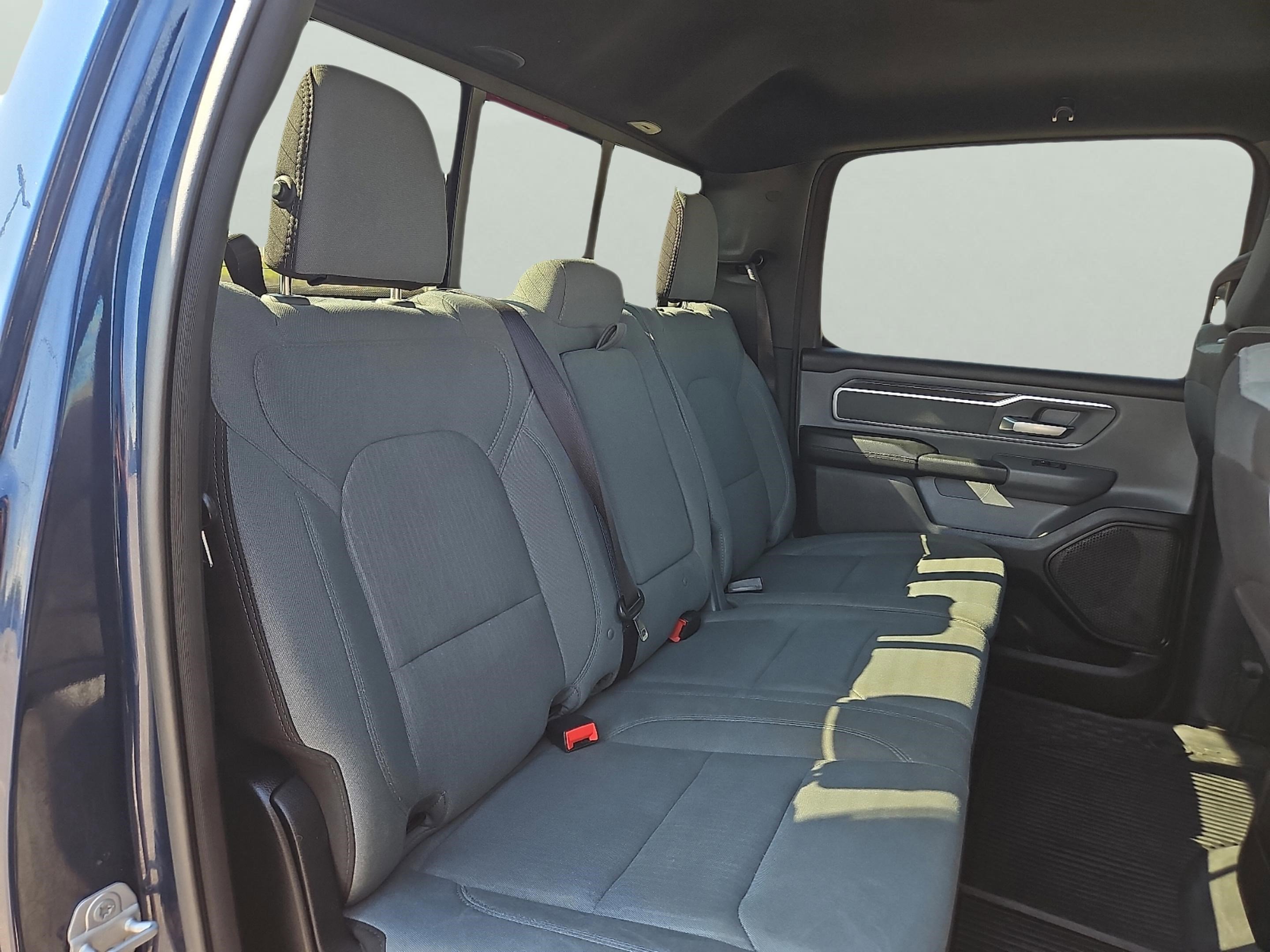 2022 Ram 1500 photo 18