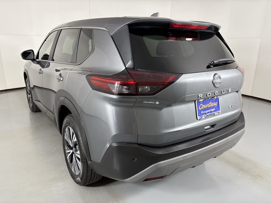 2023 Nissan Rogue SV photo 2