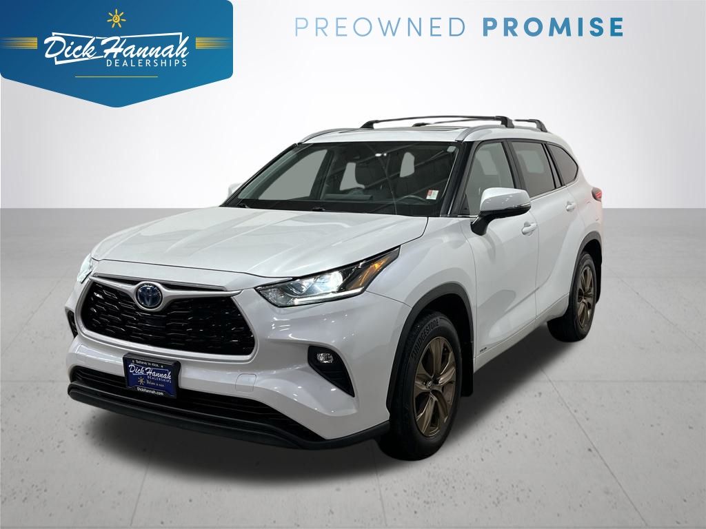 2023 Toyota Highlander Bronze Edition's photo