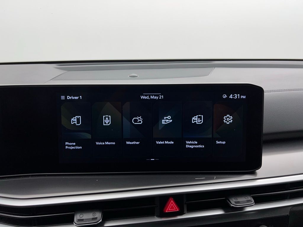 2024 Kia Sorento S photo 32