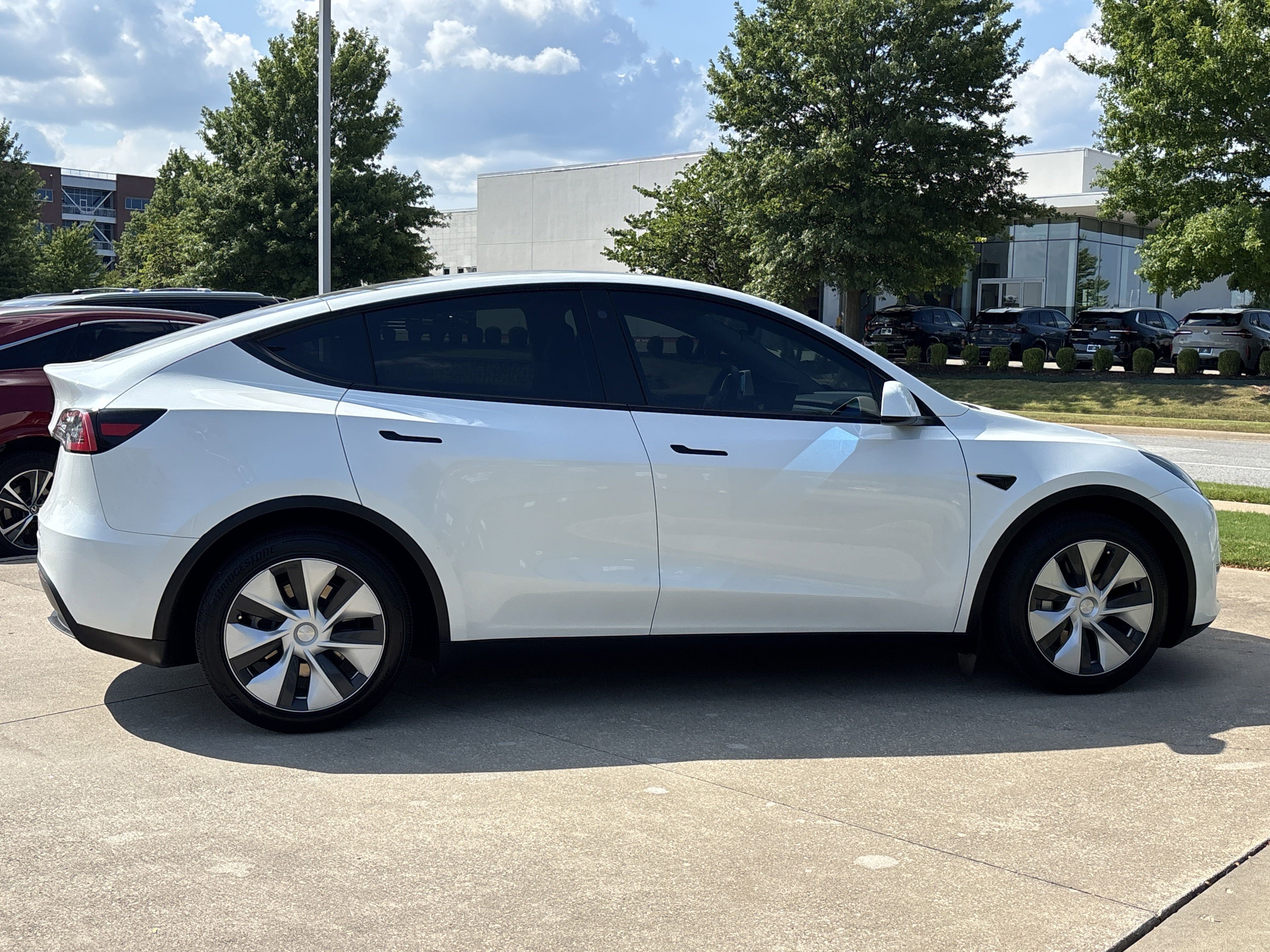 Used 2023 Tesla Model Y Long Range with VIN 7SAYGAEEXPF715259 for sale in Bentonville, AR