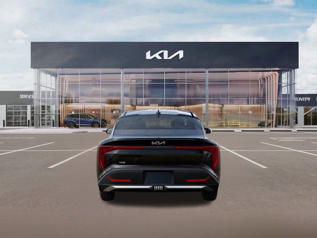 2025 Kia K4 LXS photo 3