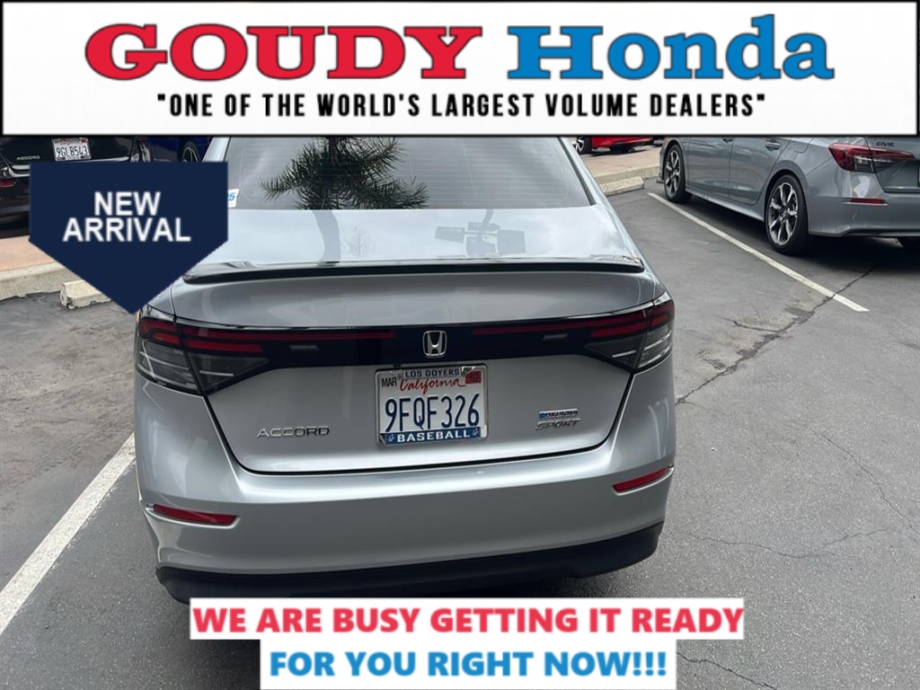 2023 Honda Accord Hybrid Sport photo 2