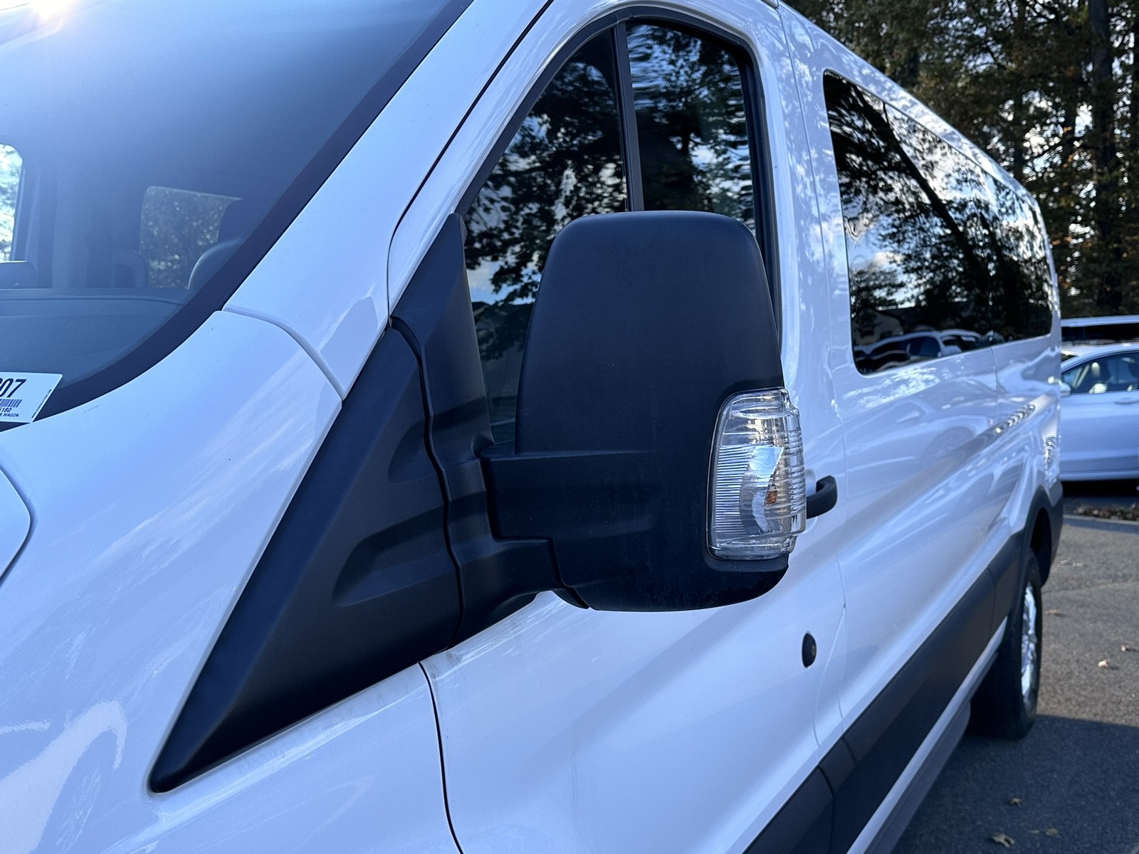 2021 Ford Transit Passenger XLT photo 35