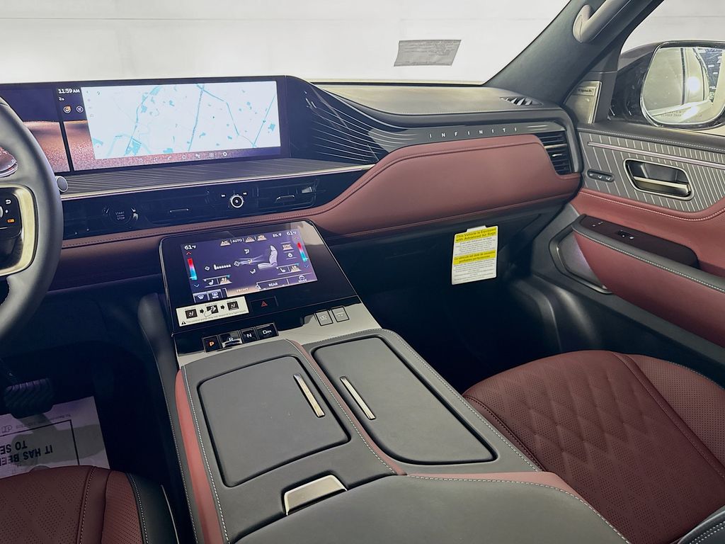 2026 Infiniti QX80 photo 24