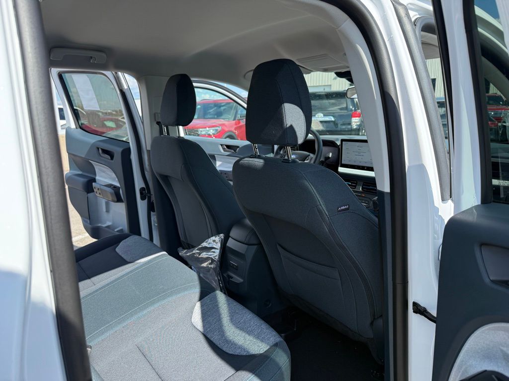 2025 Ford Maverick XLT photo 17