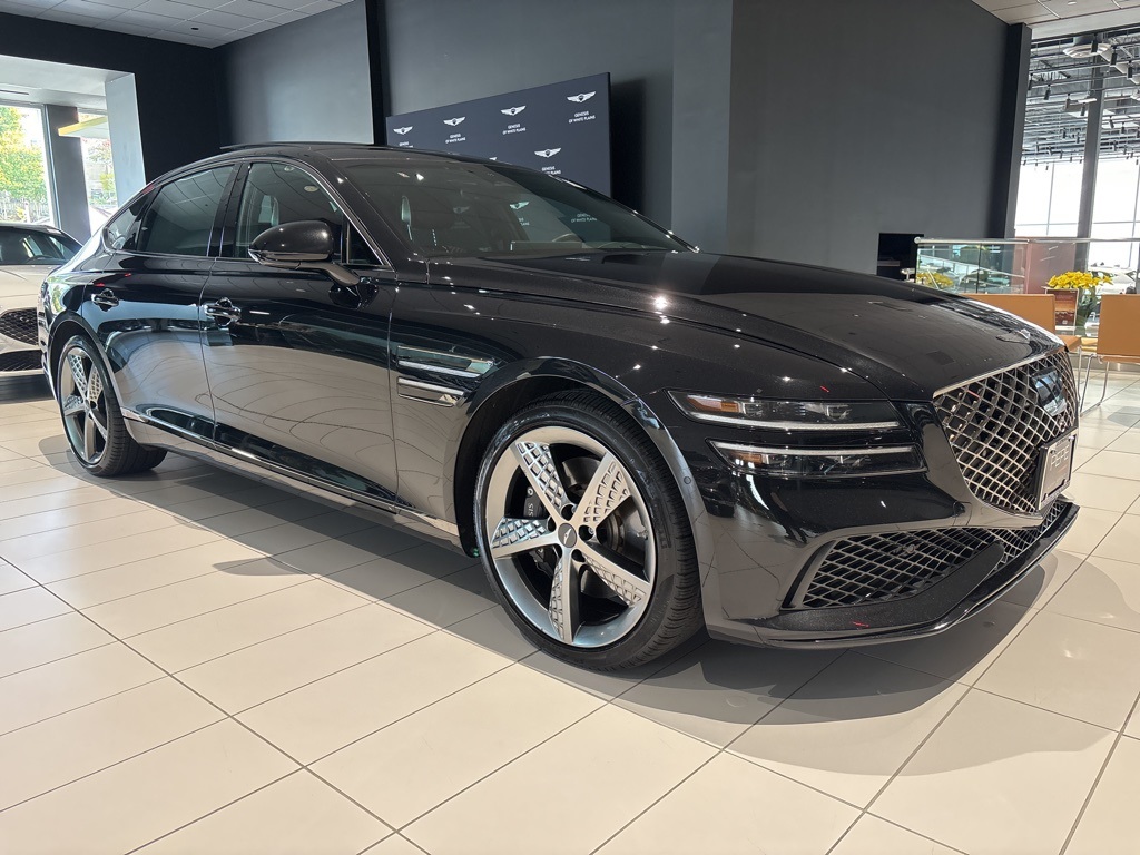 2023 GENESIS G80 SPORT's photo