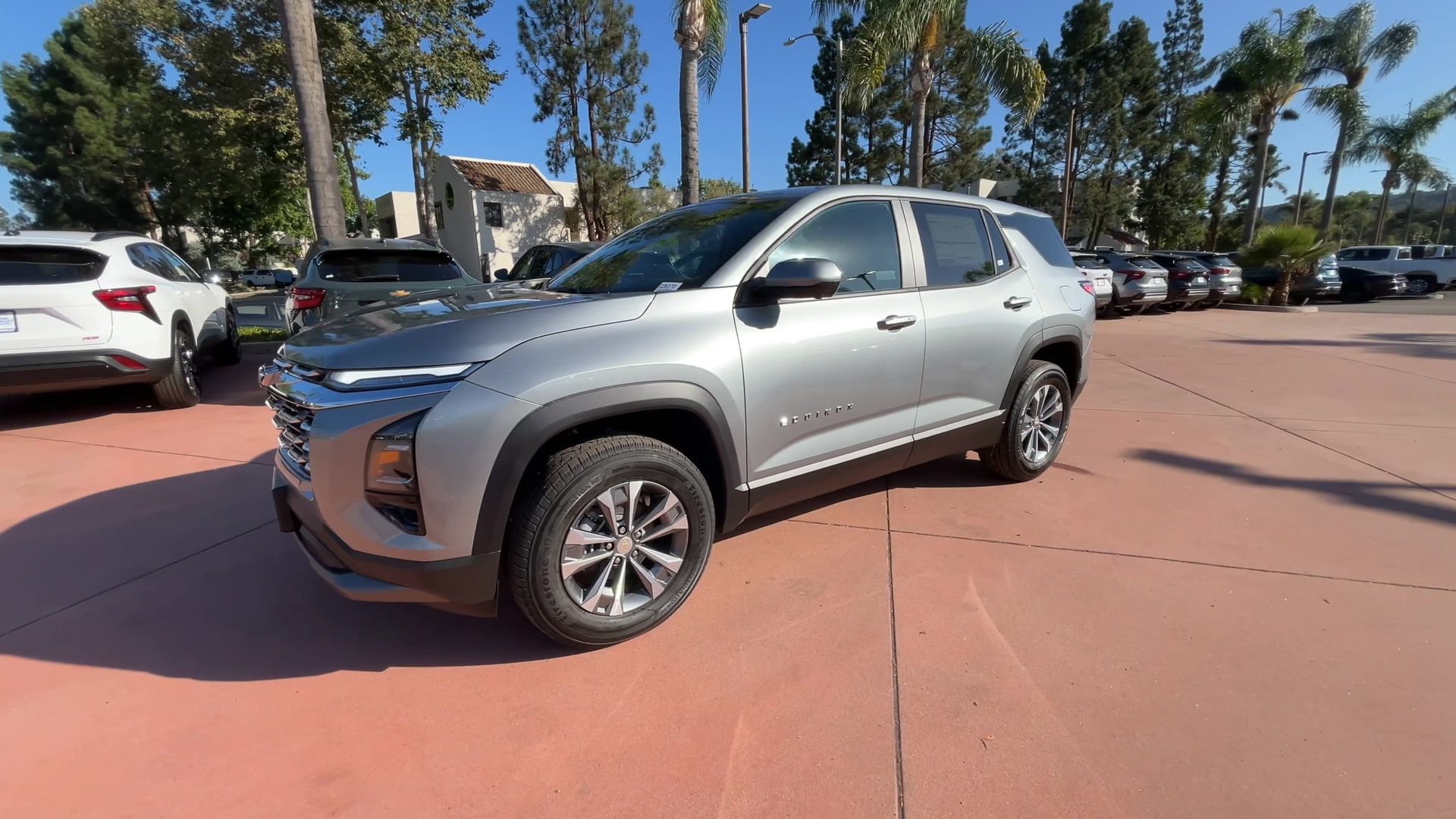 2026 Chevrolet Equinox LT photo 4