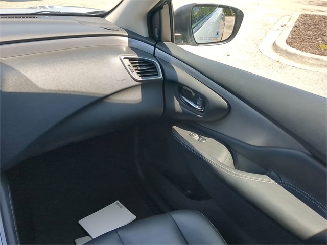 2022 Nissan Murano SV photo 17