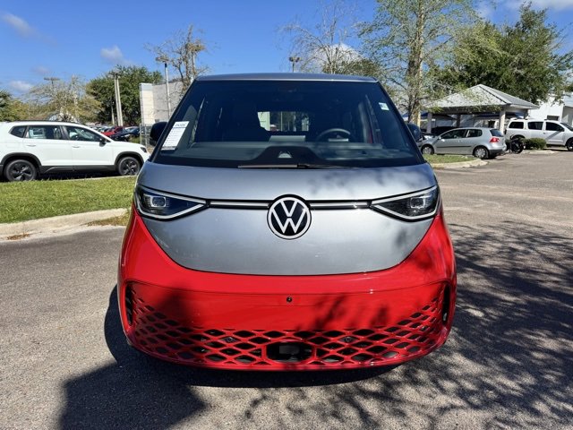 2025 Volkswagen ID. Buzz Pro S photo 2