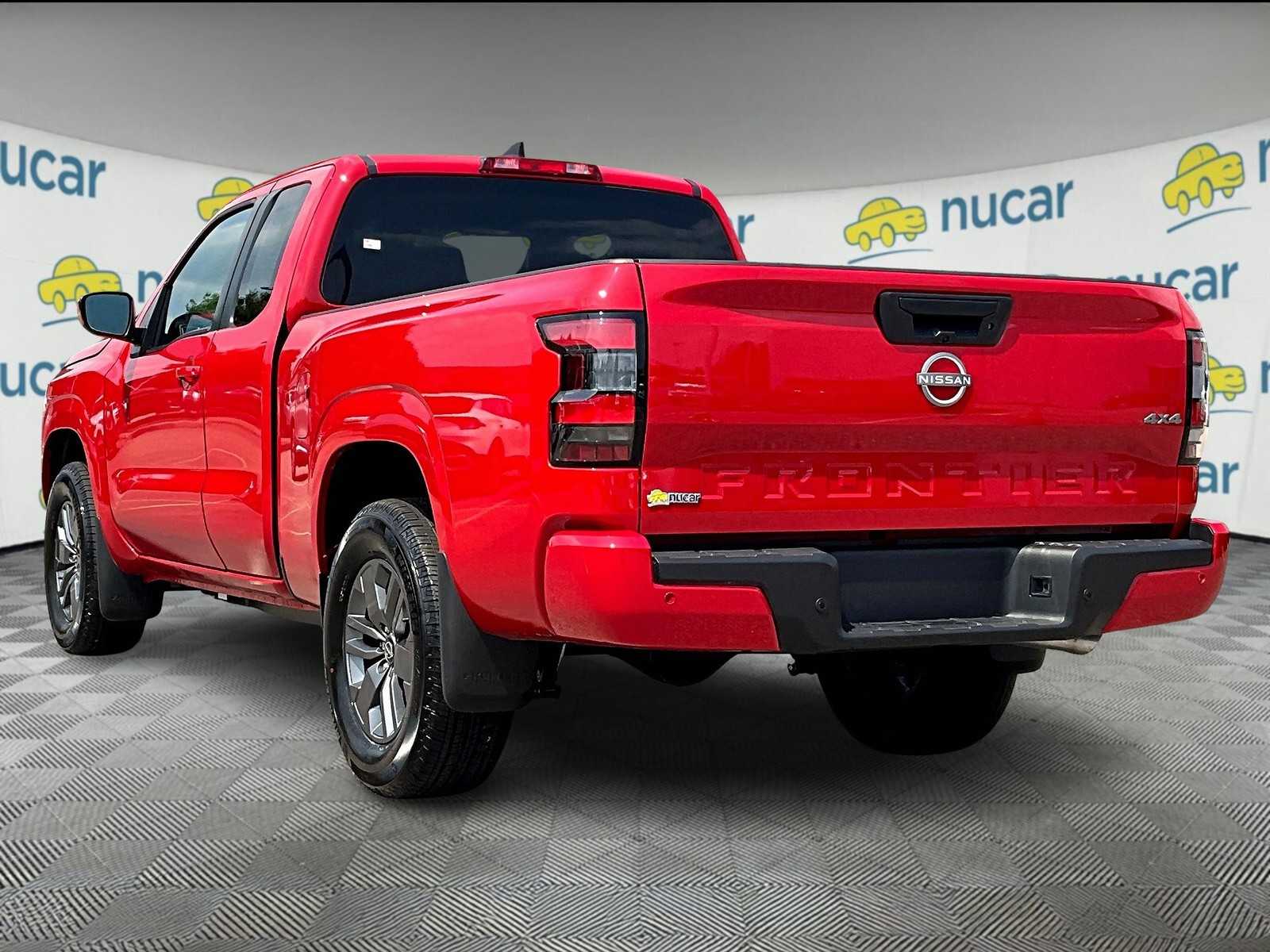 2025 Nissan Frontier SV photo 4