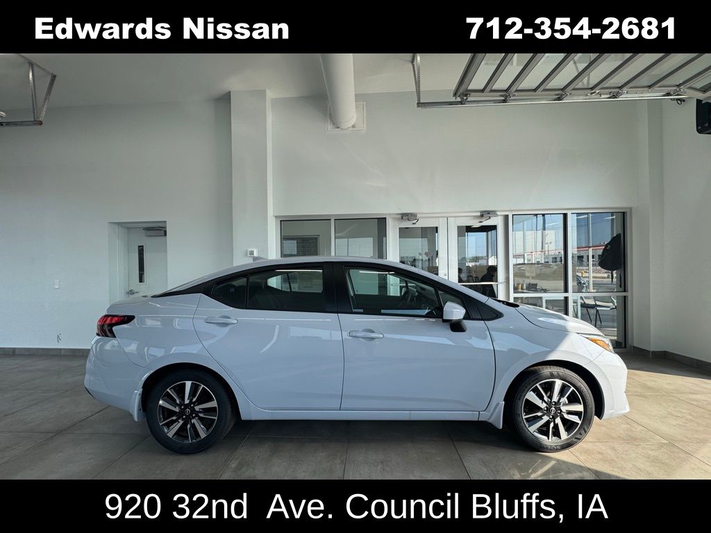 2025 Nissan Versa Sedan SV's photo
