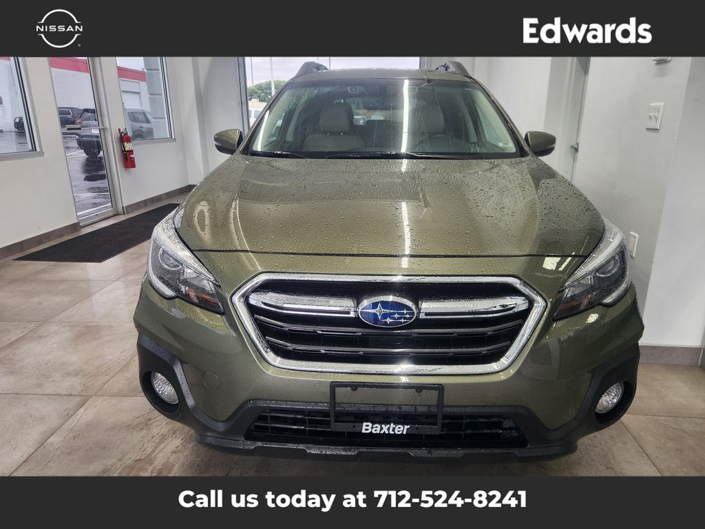 2019 Subaru Outback 2.5i Premium photo 3