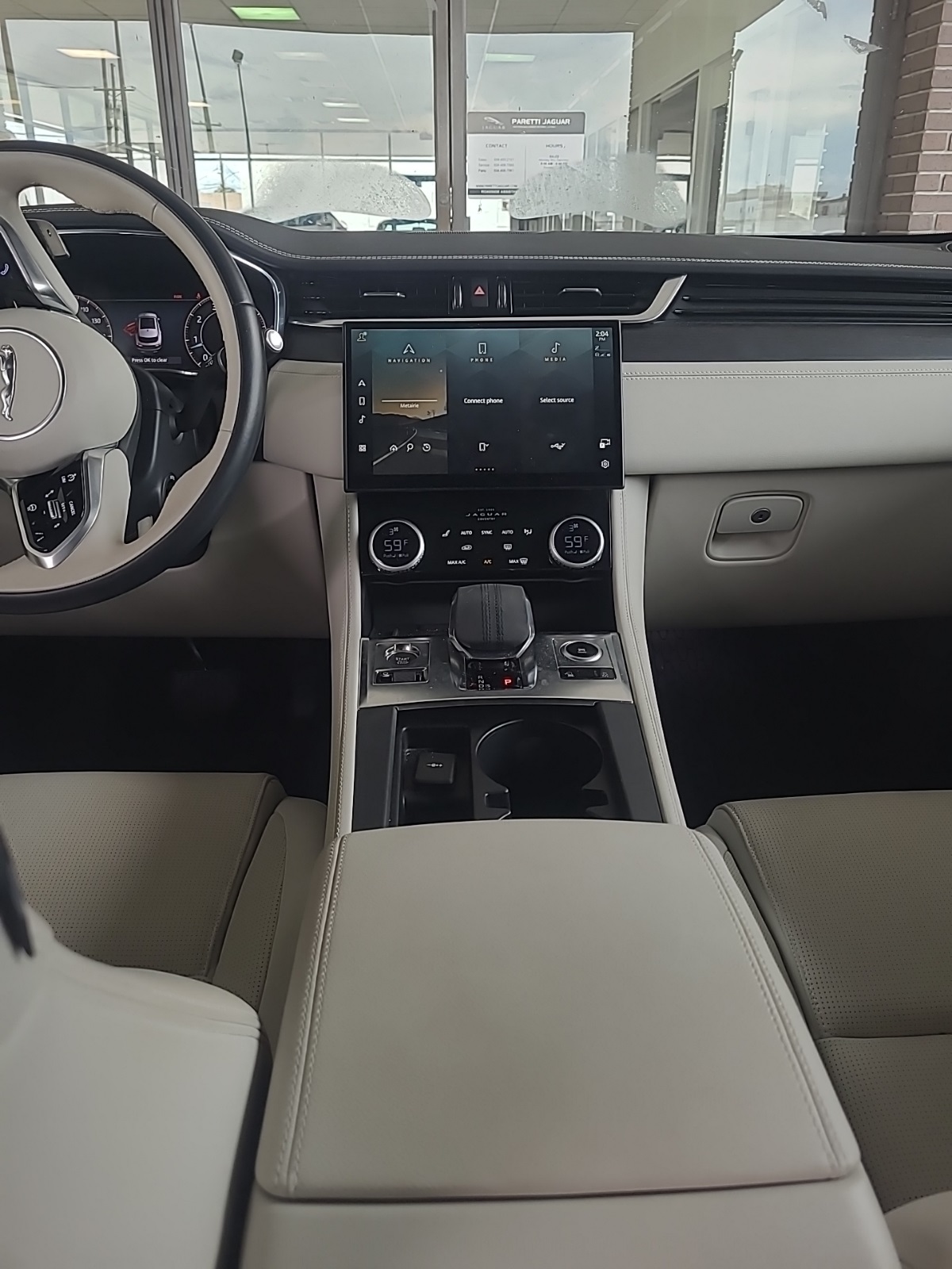 2025 Jaguar F-PACE P250 R-Dynamic S photo 11