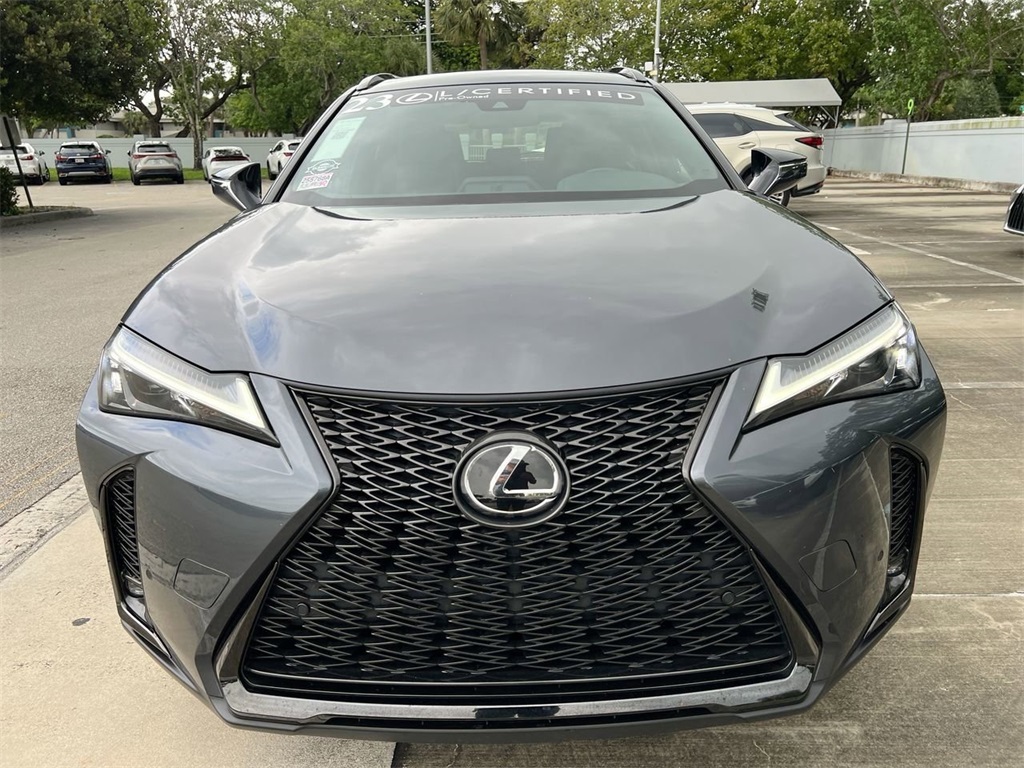 2023 Lexus UX 250h F SPORT Design photo 2