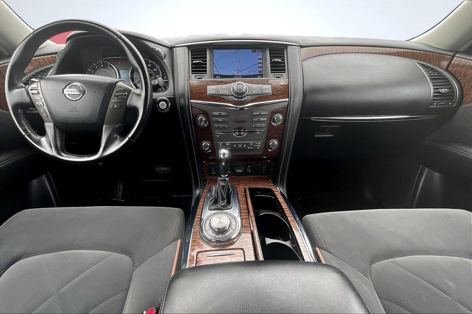 2019 Nissan Armada SV photo 13