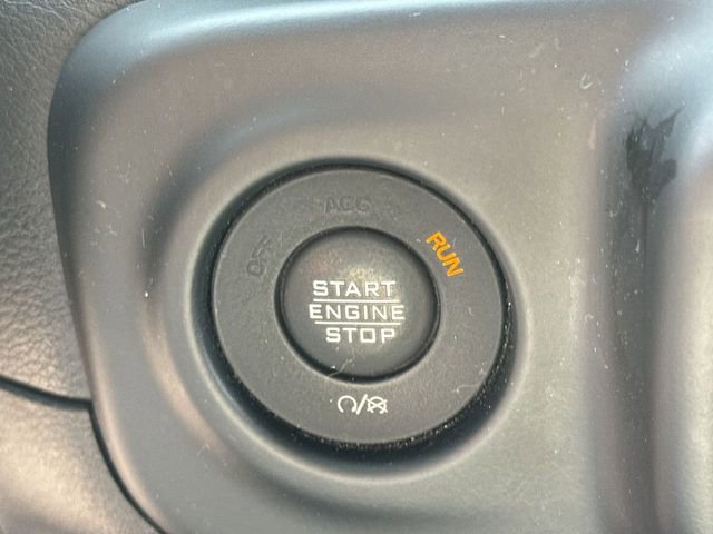 2021 Jeep Wrangler Unlimited Sahara Altitude photo 15
