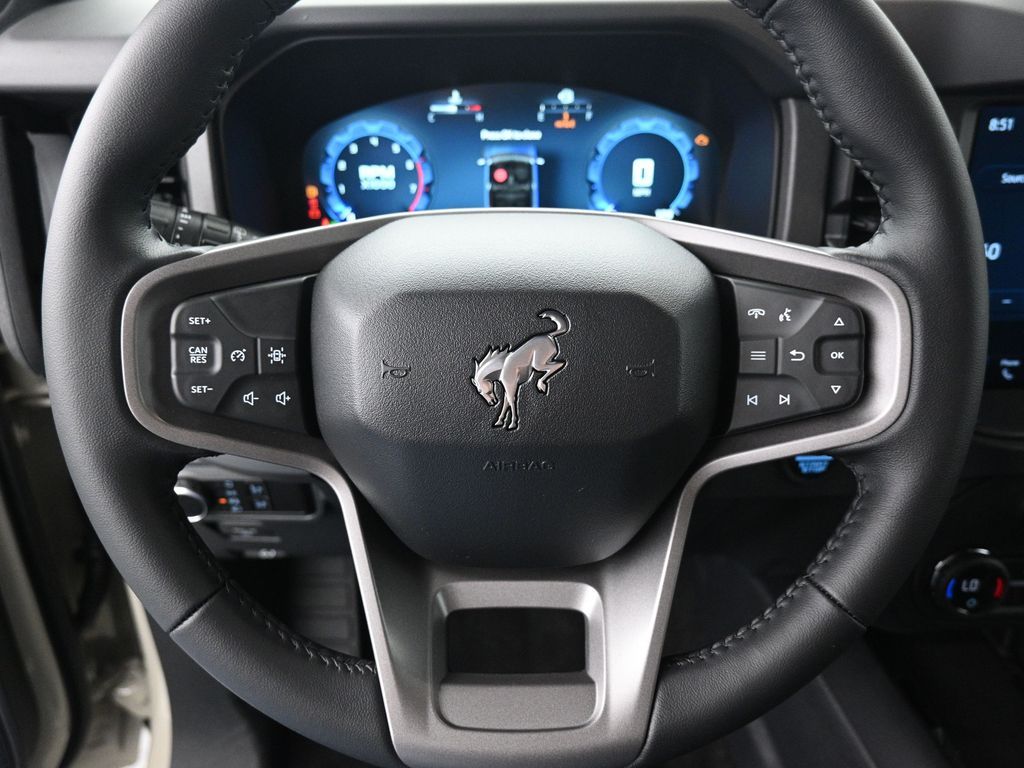 2025 Ford Bronco Big Bend photo 11