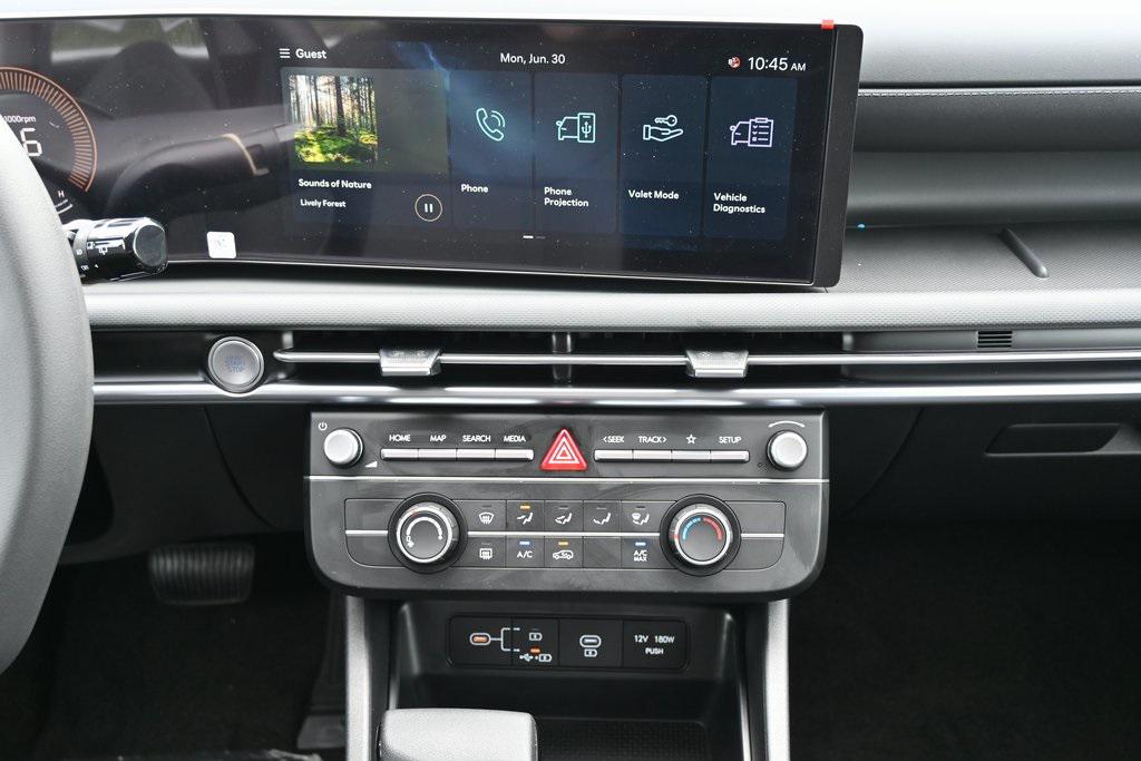 2025 Hyundai Tucson SE photo 14