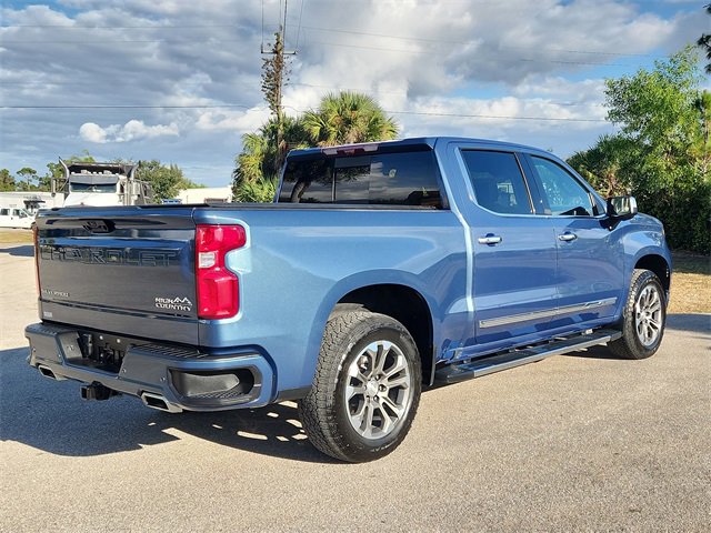 2024 Chevrolet Silverado 1500 High Country photo 4