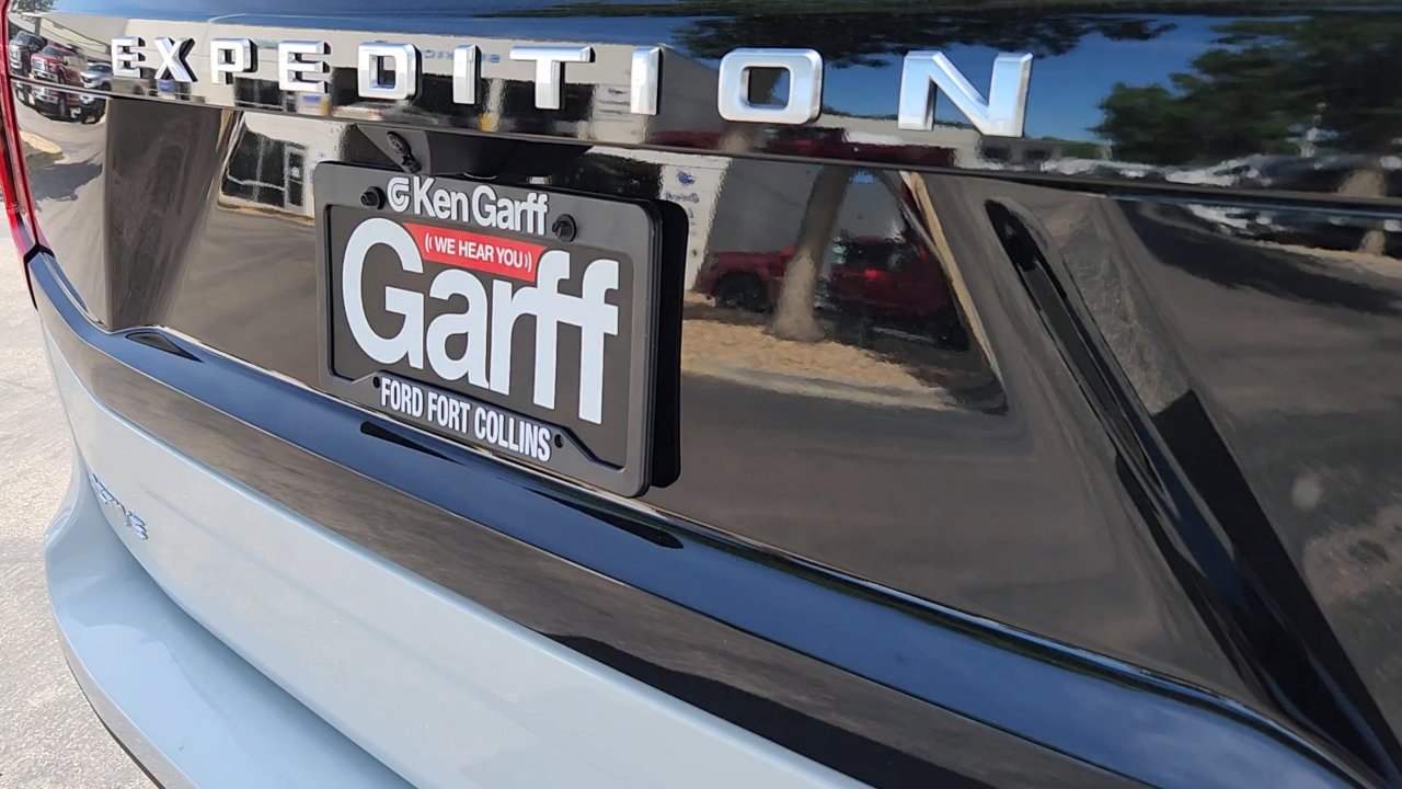 2025 Ford Expedition photo 26